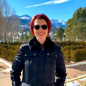 Meet your Posher, Cynna-Rose!